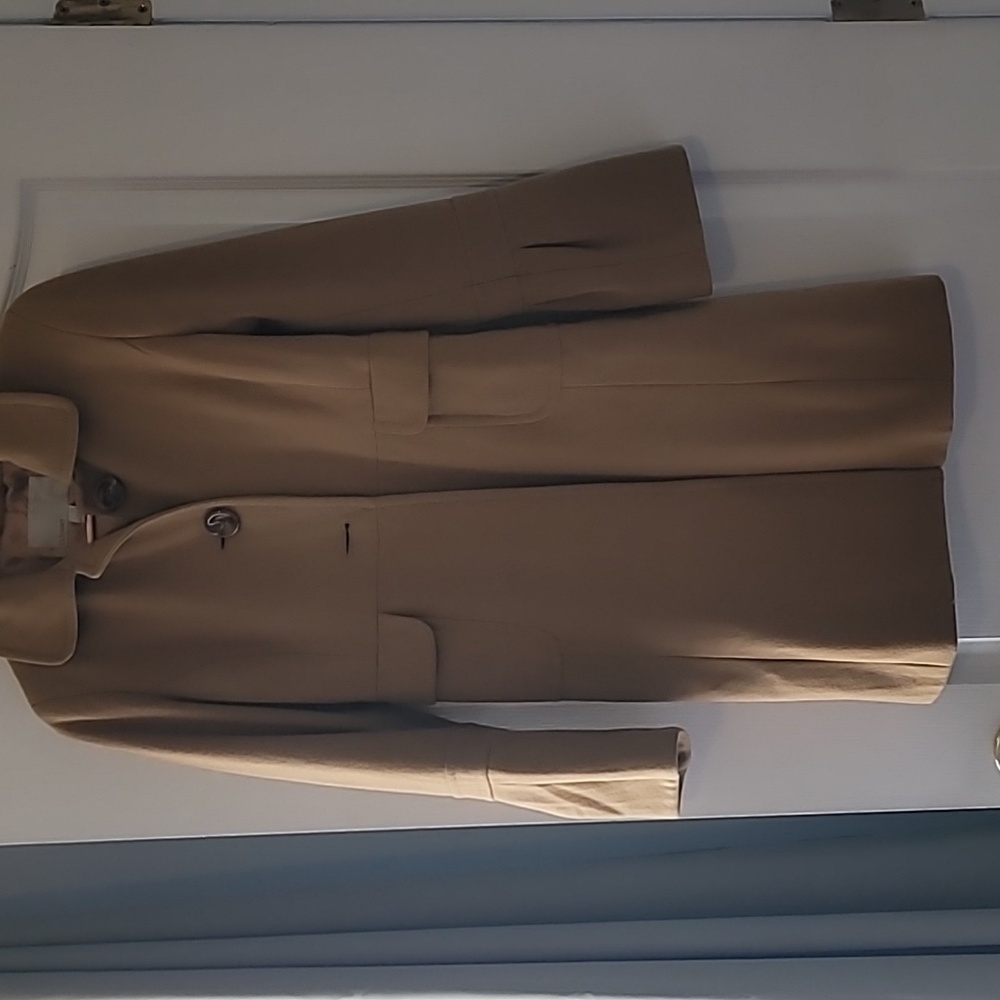 Camel wool xs coat  3 qt length